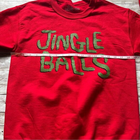 Blink 182 Jingle Balls Graphic Holiday Sweatshirt Red Size Small - Picture 5 of 7